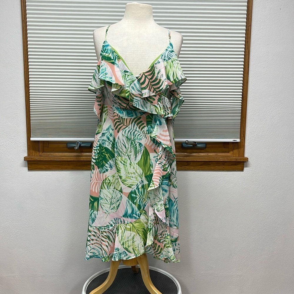 Adyson Parker NWT Spring Palms Spaghetti Strap Off Shoulder Flutter Dress